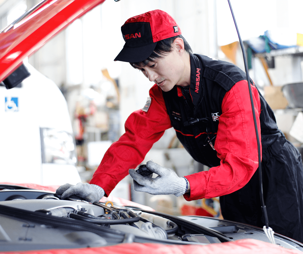 活躍する卒業生 専門学校 日産自動車大学校 活躍する卒業生 専門学校 日産自動車大学校